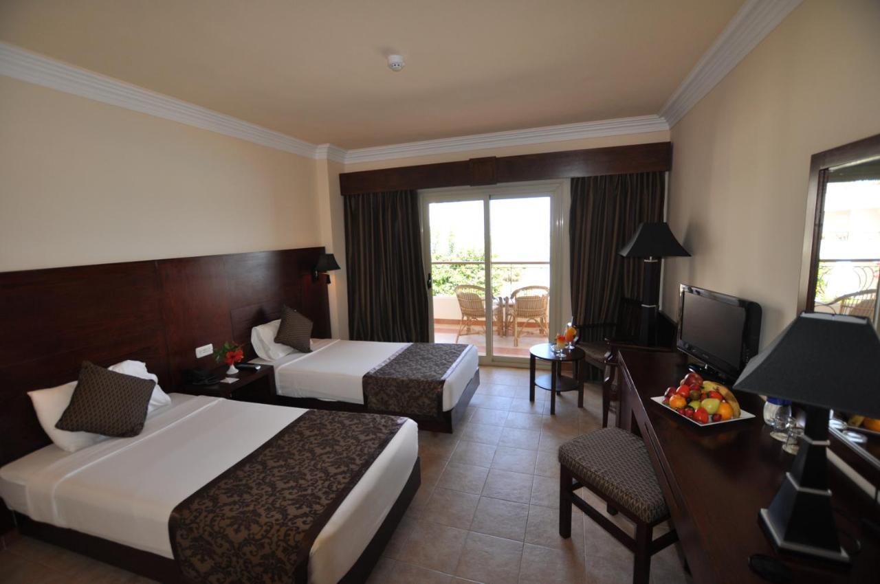 Royal Brayka Beach Resort อาบูดาบับ ภายนอก รูปภาพ