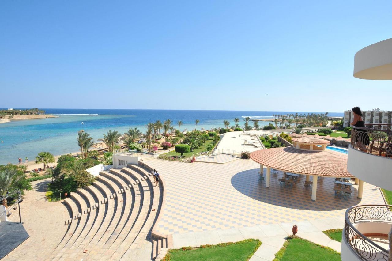 Royal Brayka Beach Resort อาบูดาบับ ภายนอก รูปภาพ